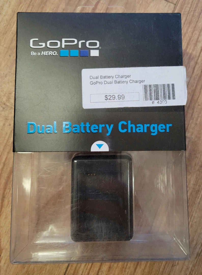 GoPro Dual Battery Charger 1 GoPro Dual Battery Charger